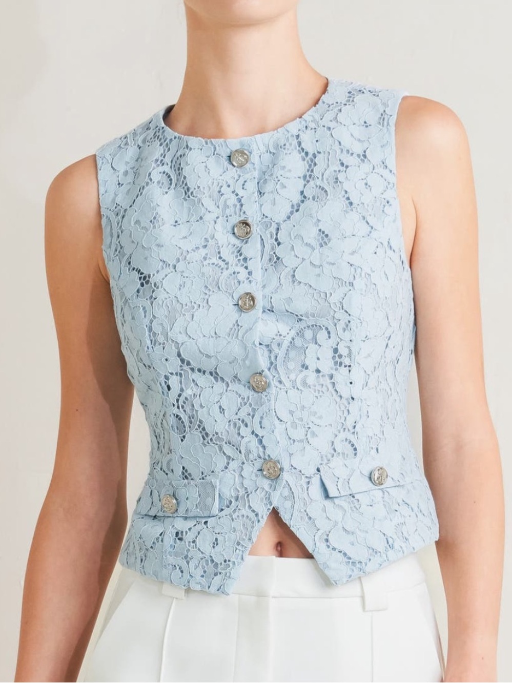 Lace Button-Front Camisole in Light Blue